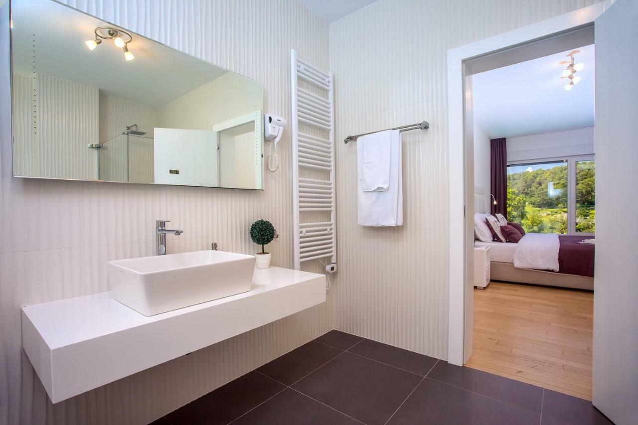 Villa Agava With Heated Pool, Jacuzzi, Sauna, Gym, 4 En-Suite Bedrooms Гата Экстерьер фото